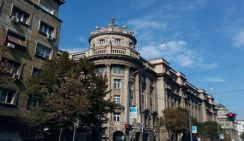 Украинок в Сербии задержали за съемку секретного здания