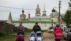 Названы способы вернуть зумеров в малые города
