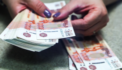 Россияне переходят на наличные из-за сбоев в работе мобильного интернета