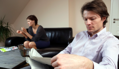 СМИ: Кризис института семьи фиксируют в России