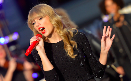 Тейлор Свифт зарегистрирует свои голос и внешность для защиты от ИИ