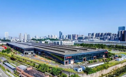 В Китае появилось пять новых «заводов-маяков»