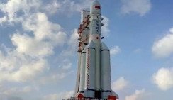 Китай разработает пилотируемые ракеты для высадки на Луну