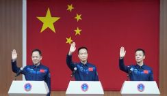 В Китае рассказали о предстоящих задачах в рамках пилотируемой космической миссии "Шэньчжоу-15"