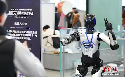 В Китае представлена первая платформа для аренды роботов