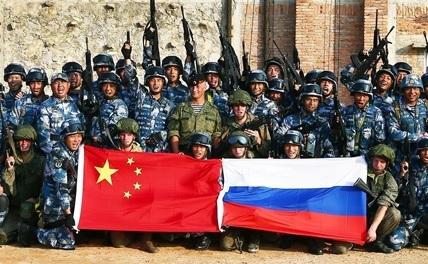 Китайские и российские морпехи провели совместную тренировку