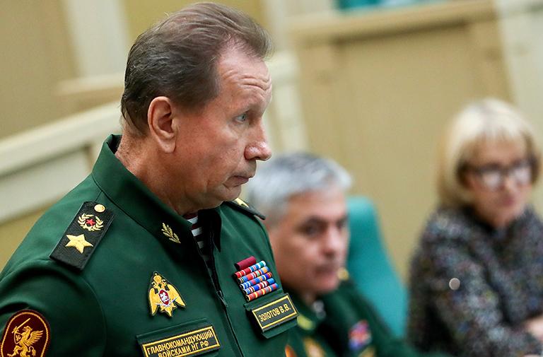 На фото: директор Федеральной службы войск национальной гвардии - главнокомандующий войсками национальной гвардии РФ Виктор Золотов во время выступления на пленарном заседании Совета Федерации РФ