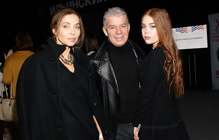 На фото: Олег Газманов со своей семьей, 2018