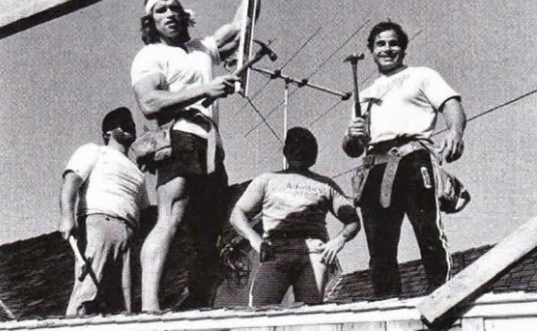 В молодости у Шварценеггера был строительный бизнес