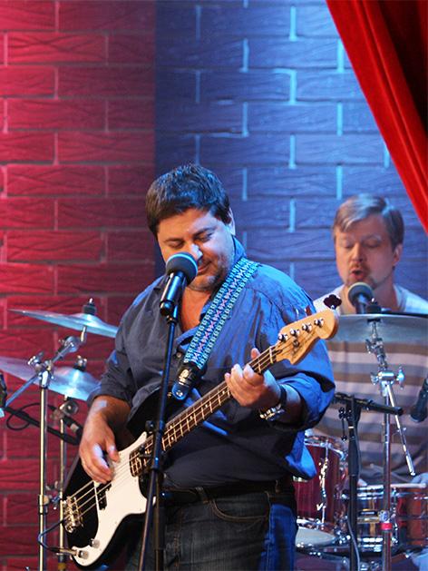 На фото: Александр Цекало в передаче «Прожекторперисхилтон»