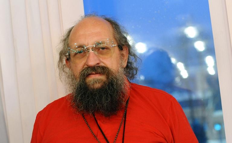 На фото: журналист, политический консультант Анатолий Вассерман, 2010