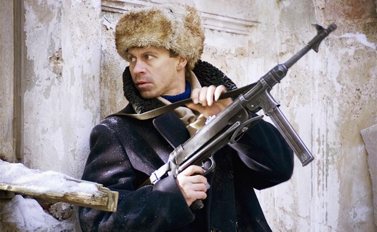 На фото: актер Павел Деревянко в роли Терехина в фильме режиссера Александра Буравского «Ленинград»