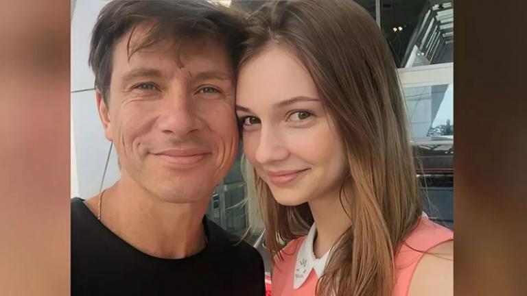 На фото: Тимур Батрутдинов и победительница &laquo;Холостяка&raquo; Даша Канануха 