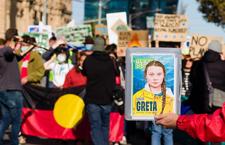 На фото: экземпляр журнала Big Issue с Гретой унбер