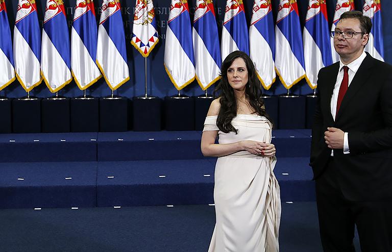 Александр Вучич и его жена Тамара принимают участие в официальной церемонии инаугурации в Белграде, 2017