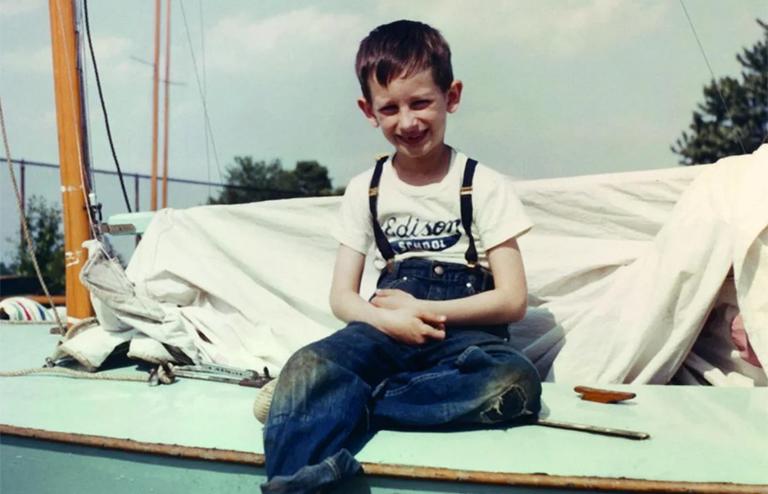 На фото: Ствен Спилберг в детстве