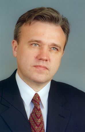 На фото: председатель Законодательного собрания Красноярского края Александр Усс