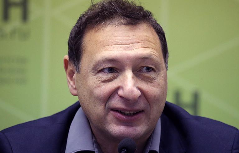 На фото: директор Института глобализации и социальных движений Борис Кагарлицкий на пресс-конференции, 2017