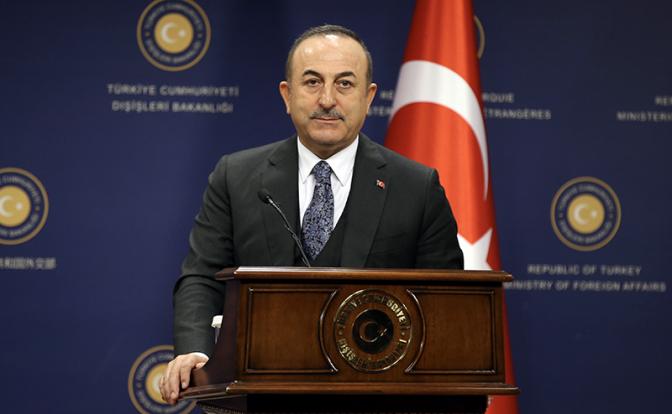 На фото: политический деятель Турции, министр иностранных дел Турции Мевлют Чавушоглу