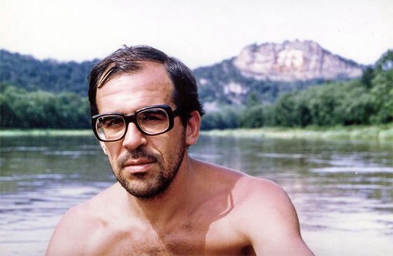 Сергей Лавров в студенческие годы