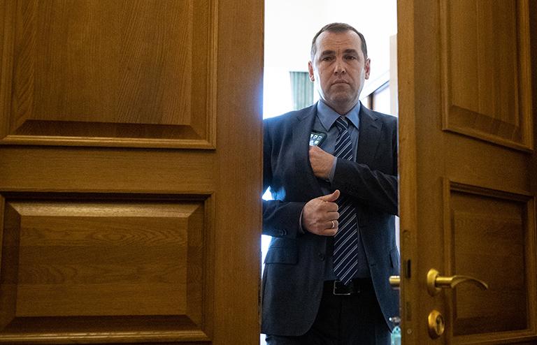 На фото: Вадим Шумков в своем кабинете