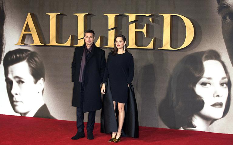 Брэд Питт и Марион Котийяр на премьере фильма Allied («Союзники»)