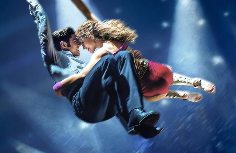 На фото: Зак Эфрон и Зендая в фильме Величайший шоумен"