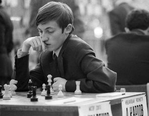 На фото: международный гроссмейстер Анатолий Карпов, 1972
