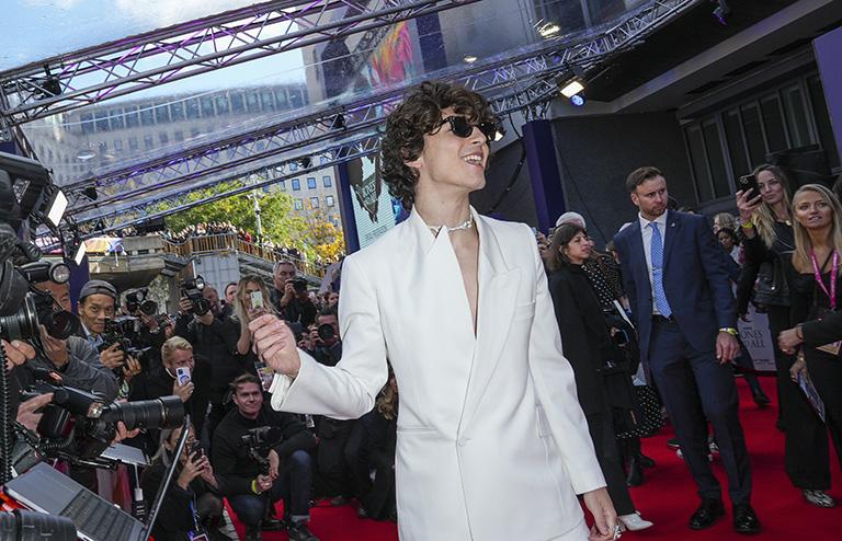 На офто: премьера фильма "Целиком и полностью" на 66-м Лондонском кинофестивале, 2022