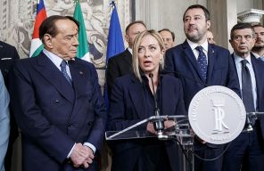 На фото: Джорджия Мелони, Маттео Сальвини и Сильвио Берлускони