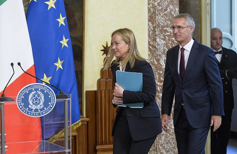 На фото: премьер-министр ИталииДжорджия Мелони и Йенс Столтенберг