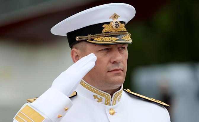 На фото: командующий Тихоокеанским флотом ВМФ РФ Виктор Лиина
