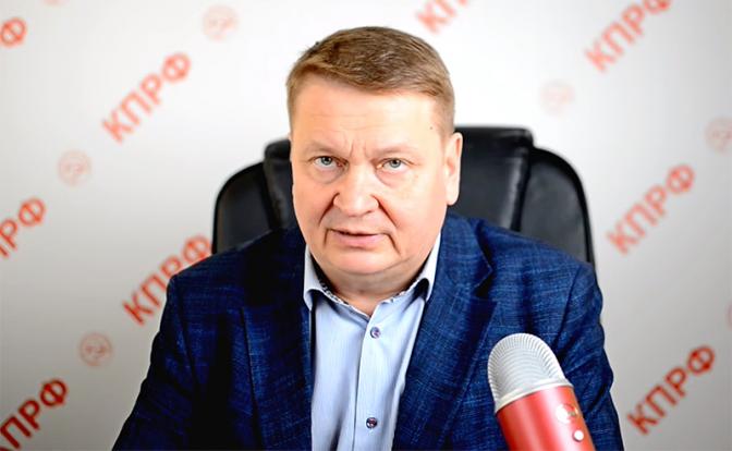 На фото: депутат КПРФ, заместитель председателя Законодательного Собрания Нижегородской области Владислав Егоров