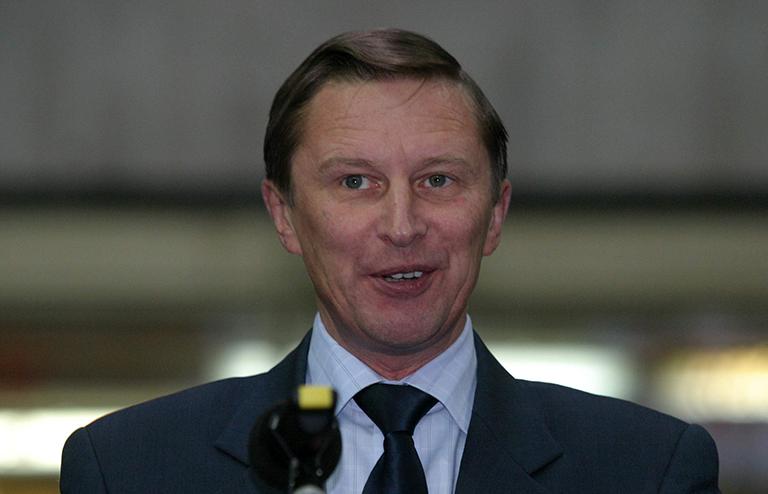 На фото: первый заместитель председателя Правительства Российской Федерации Сергей Иванов, 2001