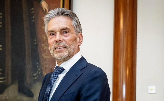 На фото: Дик Схоф.