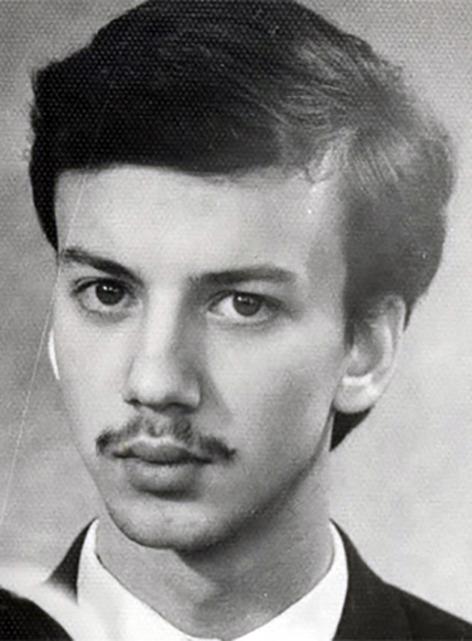 Аркадий Дворкович в юности