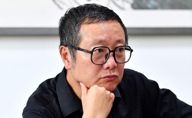 На фото: Лю Цысинь.