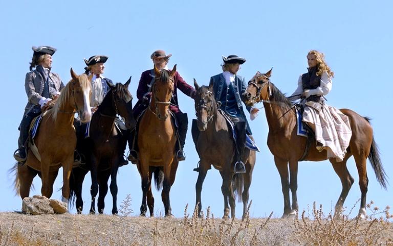 На фото: кадр из фильма "Гардемарины 1787. Мир".