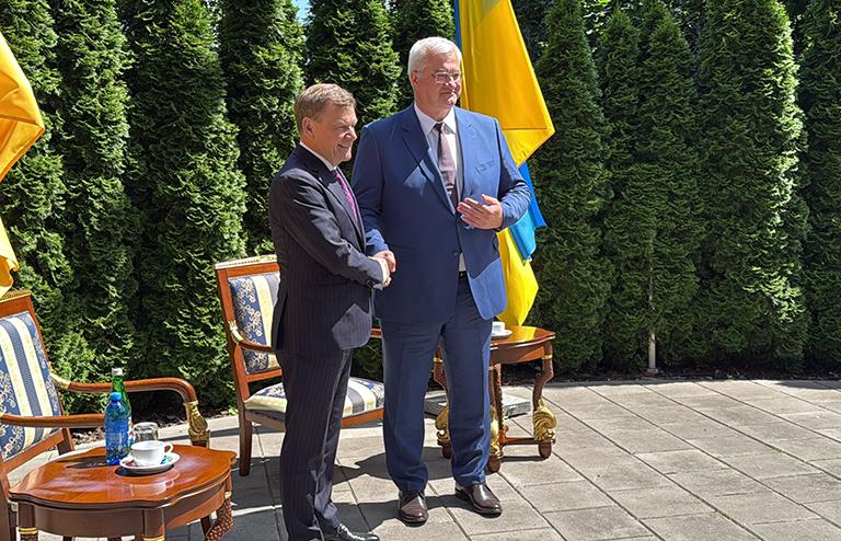 На фото: министр иностранных дел Германии Йоханн Вадефуль (ХДС, ЛДПР) и его украинский коллега Андрей Сибига, 2025