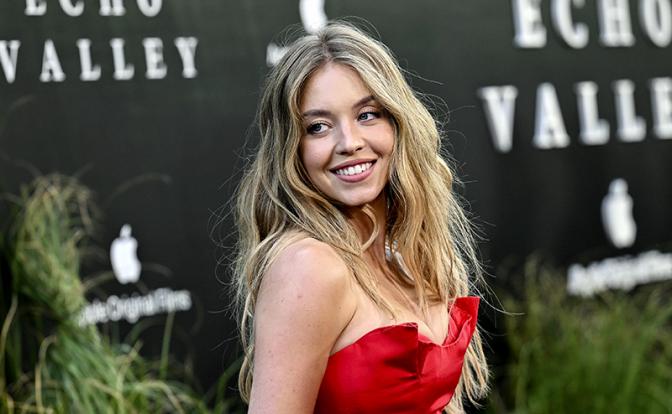 На фото: Сидни Суини.