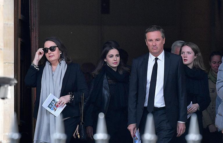 На фото: Николя Дюпон-Эньян, его жена Валери Веккьерини и дочь Виктуар Веккьерини 