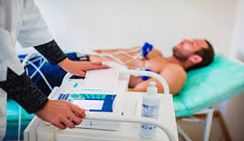 В ульяновском кардиодиспансере обнаружили труп пациента с ножом в сердце